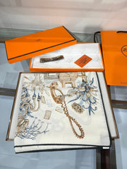 HERMES 25S SCARF 136 IN SILK CASHMERE 989707