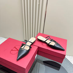 ROCKSTUD WISPY BLACK CALFSKIN MULE 20MM