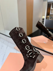 THICK-SOLED BUCKLE BOOTS IN BLACK SUEDE