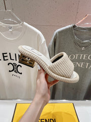 FENDI FFOLD MEDIUM-HEEL SANDALS 45 MM IN BEIGE COTTON FIBRE