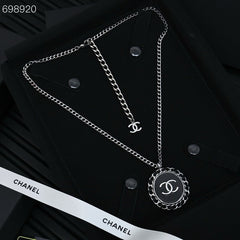 25P OVAL NECKLACE IN BLUE DENIM BLACK LEATHER-THREADED CHAIN