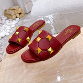 STUD FLAT SLIDE IN GARNET RED AMBSKIN