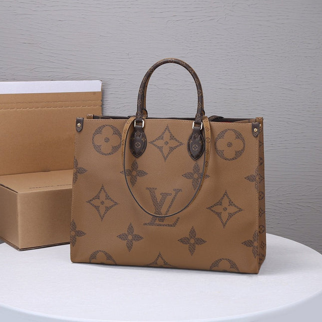 LV ONTHEGO GM 41CM MONOGRAM GIANT CANVAS