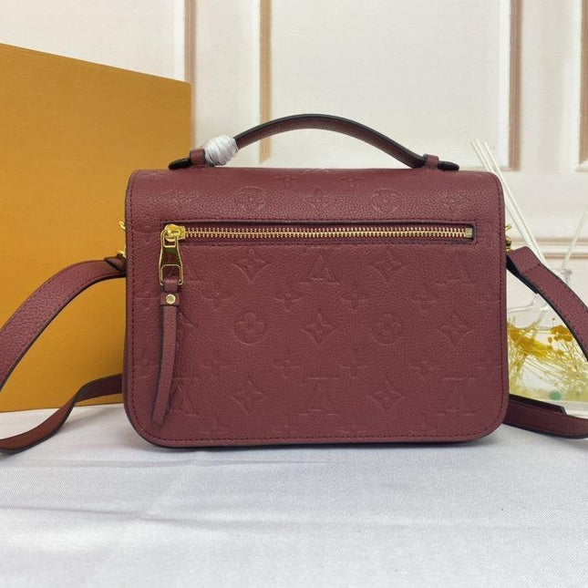 LV POCHETTE METIS 25CM DARK RED