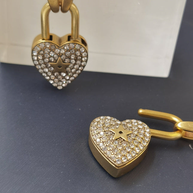 HEART PADLOCK NECKLACE