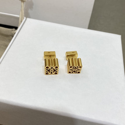 ANAGRAM GOLD STUD EARRINGS