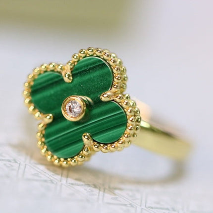 CLOVER MALACHITE RING GOLD DIAMOND