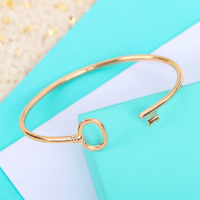 KEY WIRE OVAL BRACELET