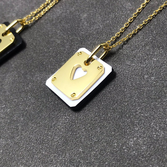 ADC GOLD NECKLACE LEATHER