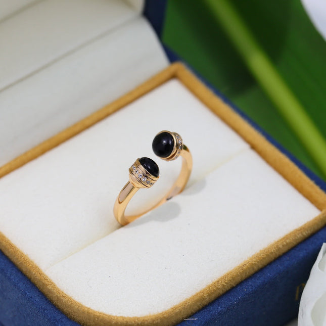 POSSEISION ONYX DIAMOND PINK GOLD RING