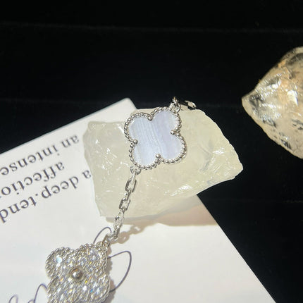 CLOVER 5 MOTIFS SILVER CHALCEDONY DIAMOND BRACELET