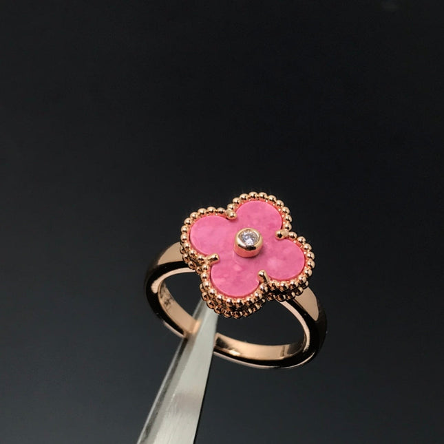 CLOVER RHODONITE PINK GOLD RING