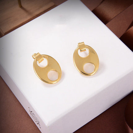 OVAL TAG GOLD EARRINGS