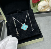 CLOVER MEDIUM TURQUOISE 1 DIAMOND SILVER NECKLACE