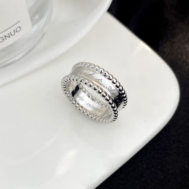 PERLEE SIGNATURE RING