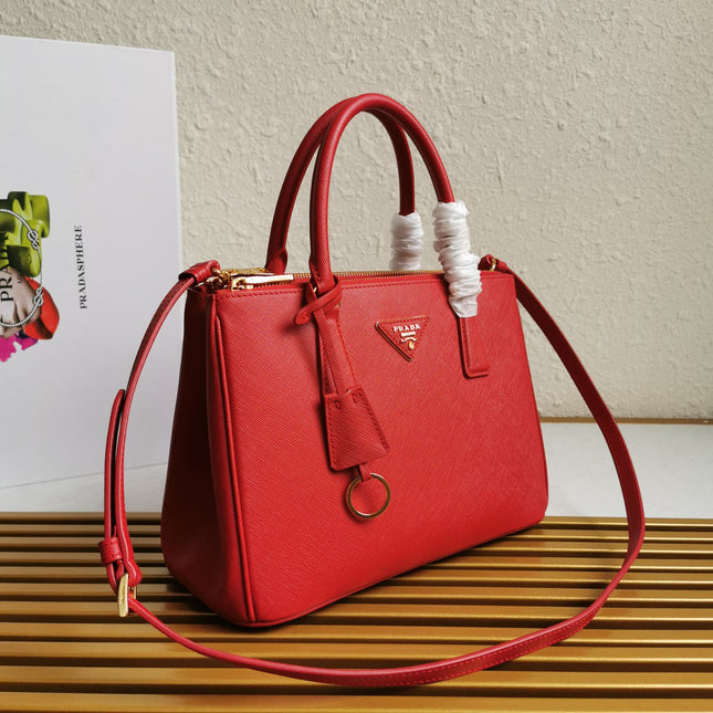 MEDIUM GALLERIA 28 RED SAFFIANO LEATHER