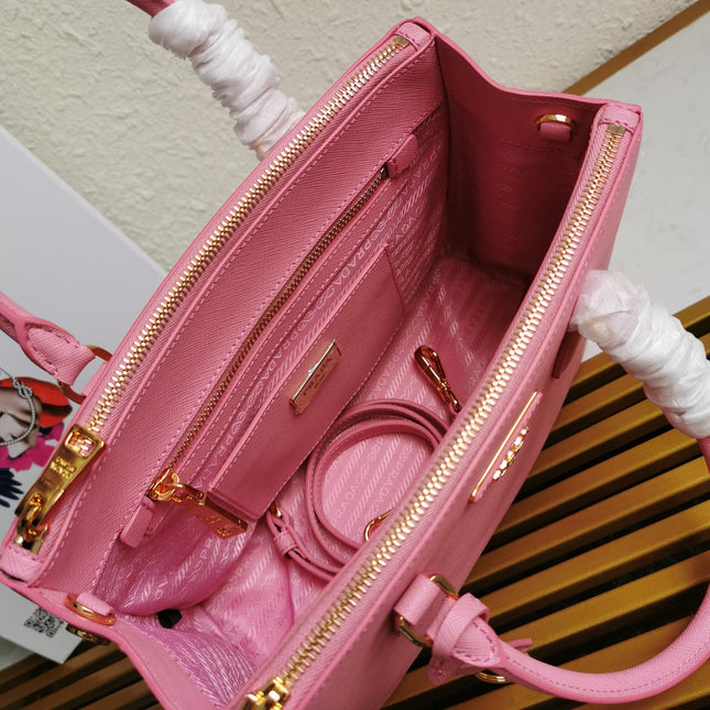 MEDIUM GALLERIA 28 PINK SAFFIANO LEATHER