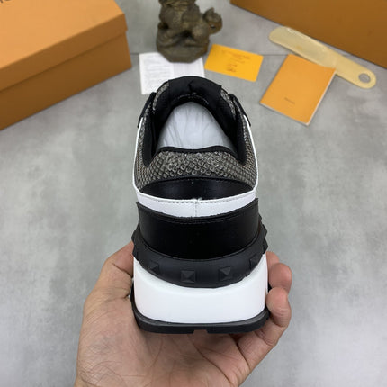 LV MONOGRAM SNEAKER BLACK AND BROWN