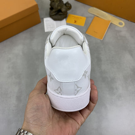 LV MONOGRAM SNEAKER WHITE