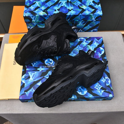 LV RUN SNEAKER BLACK