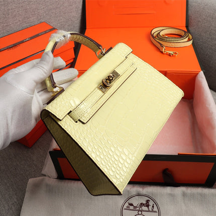 HM KELLY MINI 22 PASTEL YELLOW ALLIGATOR GOLD BUCKLE