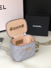 CC MINI 11 VANITY CHAIN IN LIGHT GREY CALFSKIN GOLD HARDWARE