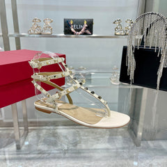 ROCKSTUD THONG SANDAL WITH STRAPS IN WHITE CALFSKIN