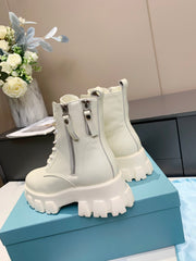 PRADA 25S SNOW BOOTS  IN WHITE CALFSKIN