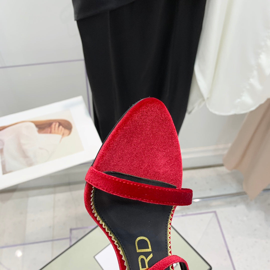 PADLOCK HIGH HEEL 10 CM SANDAL IN RUBY RED VELVET