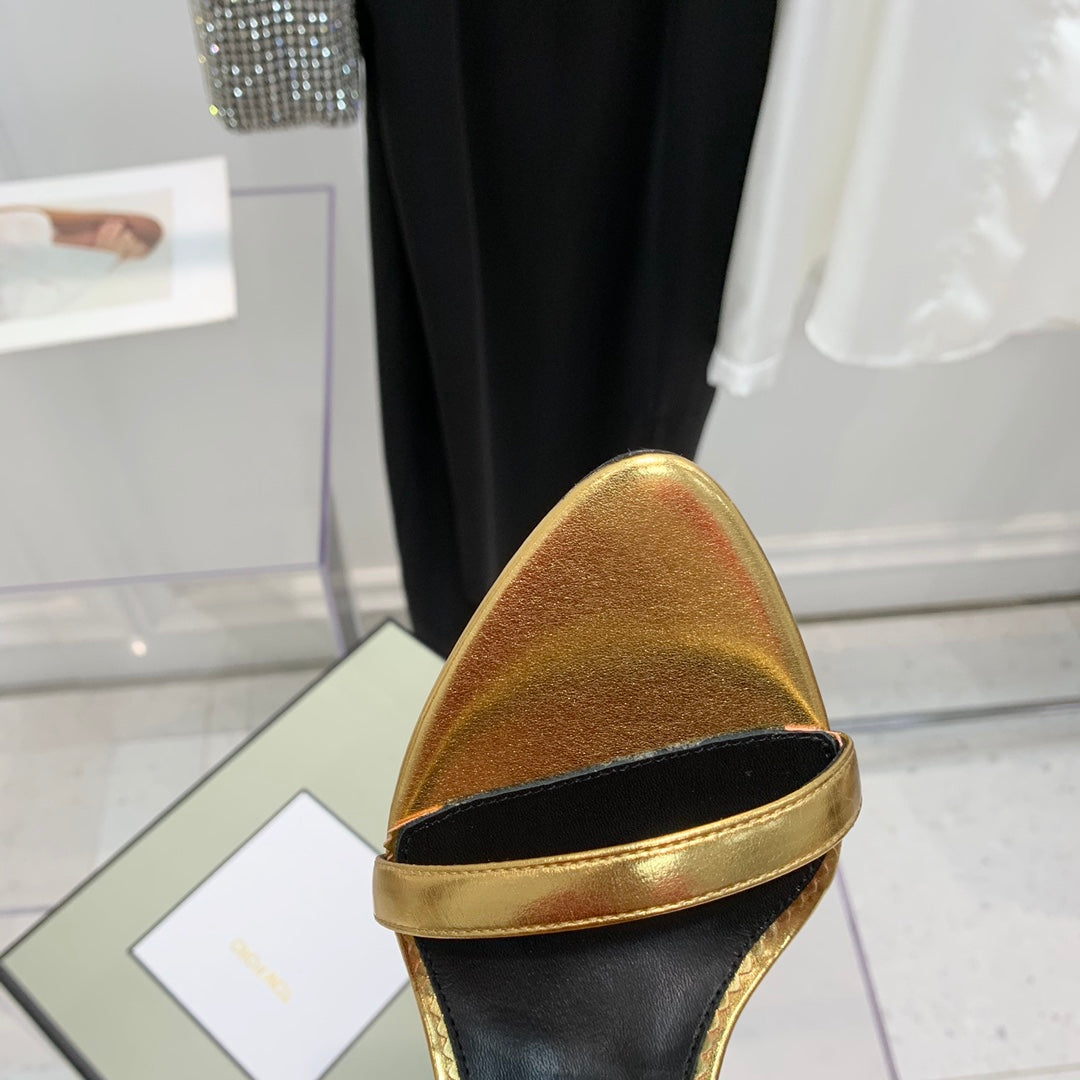 TOM FORD 26S GOLD BUCKLE HEELS 105 MM IN GOLD LAMBSKIN