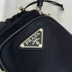 PHONE BAG 18 IN BLACK RE-NYLON
