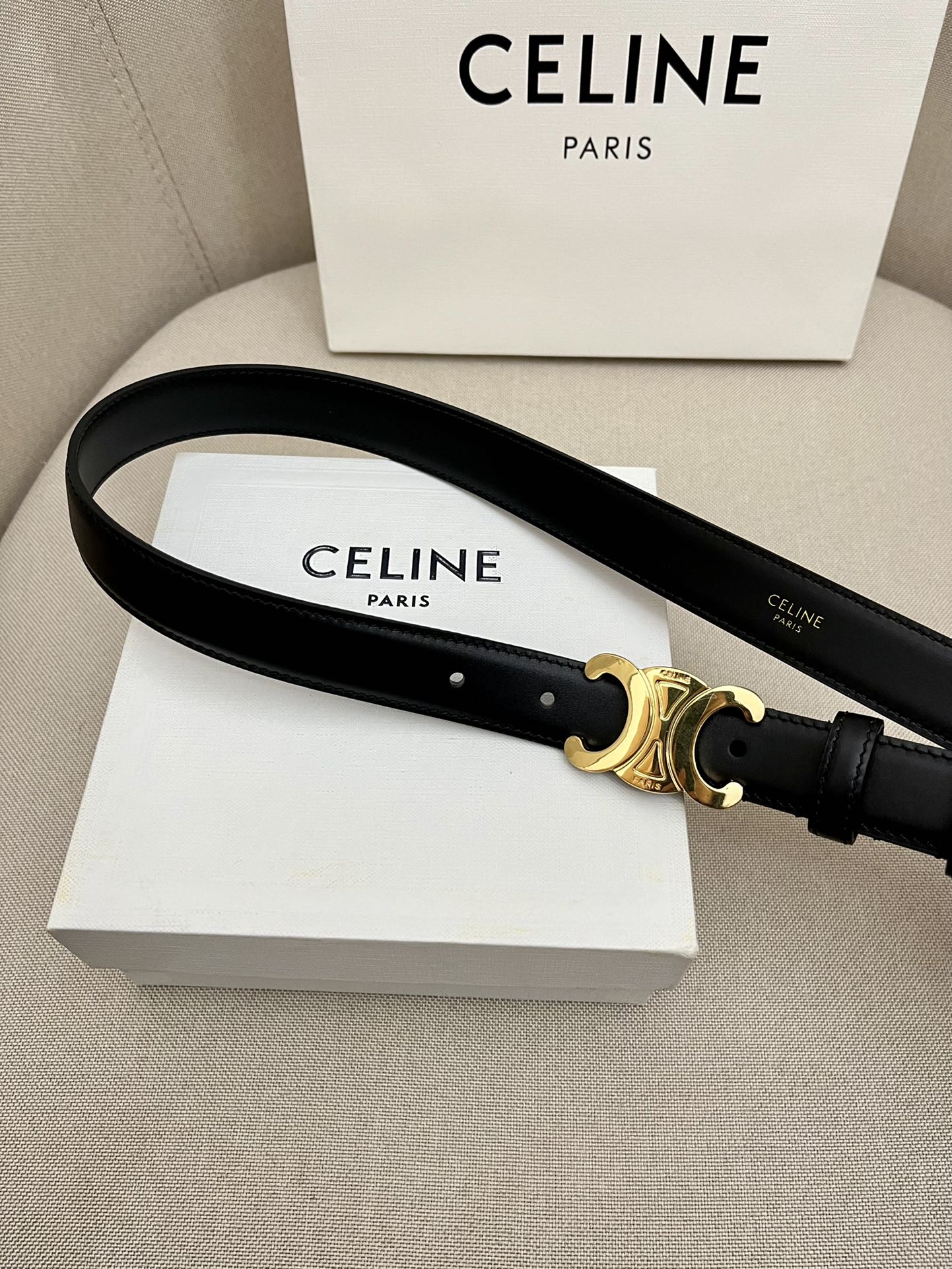 CELINE 25S TRIOMPHE 25MM BELT IN BLACK CALFSKIN GLOD HARDWARE