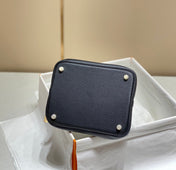 picotin lock 22 black togo ghw