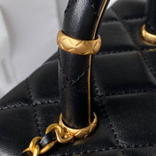 CC SMALL 15 VANITY CASE IN BLACK CALFSKIN GOLD HARDWARE