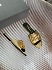 FLAT SLIDE IN GOLD METALLIC CALFSKIN