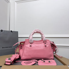 NEO CAGOLE 26 IN FLAMINGO PINK LAMBSKIN