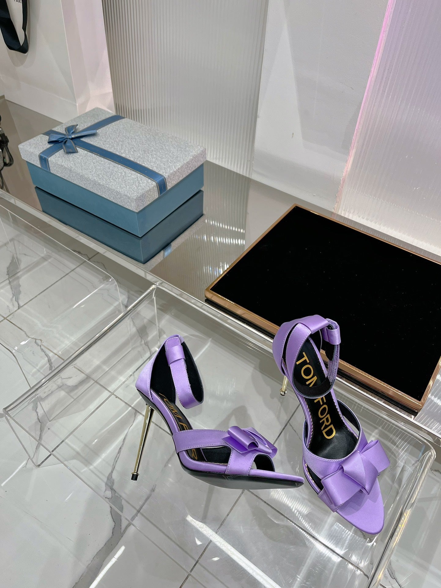 HIGH HEELS 11 CM IN IRIS PURPLE PURE SILK AND LAMBSKIN