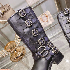 THICK-SOLED BUCKLE BOOTS IN BLACK CALFSKIN