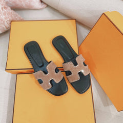 0ran Sandal Calfskin Rhinestone Brown