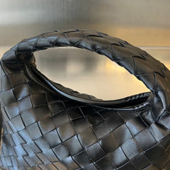 MINI HOP 25 IN BLACK CALFSKIN