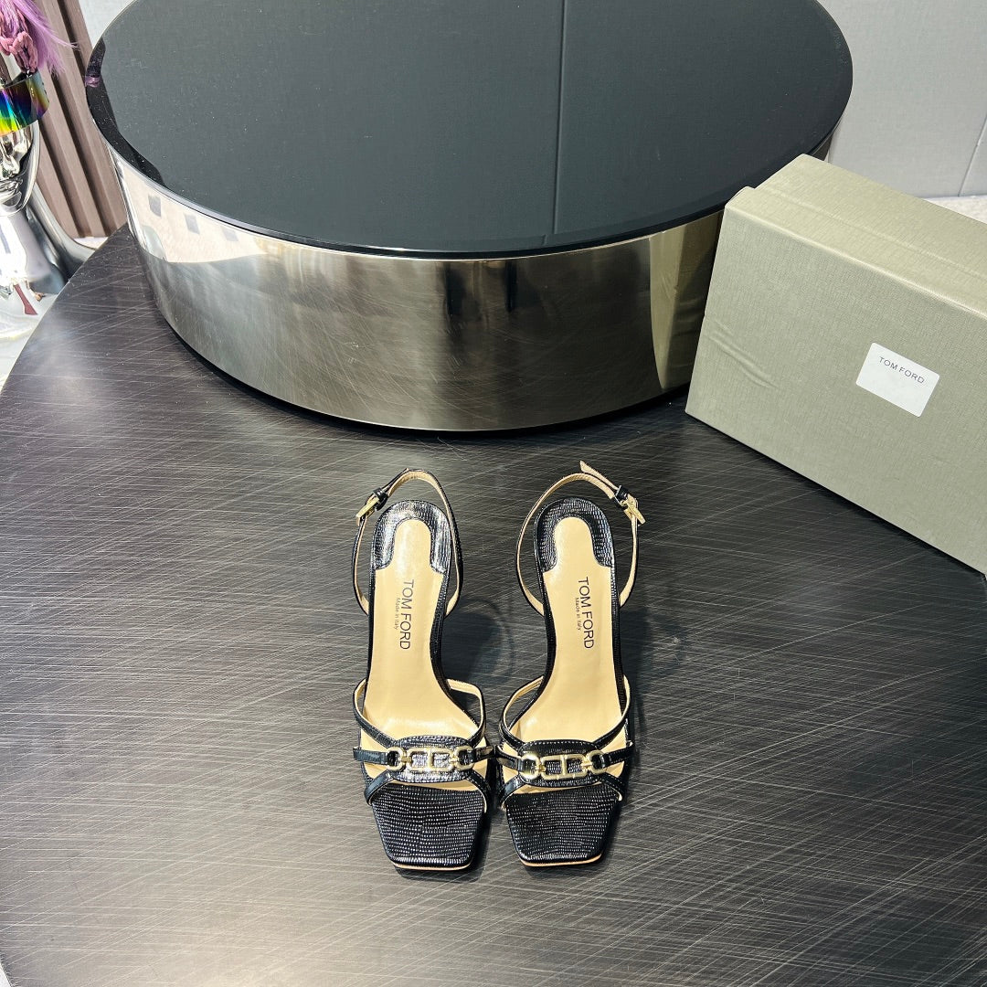 PADLOCK HIGH HEELS 10 CM IN BLACK LAMBSKIN