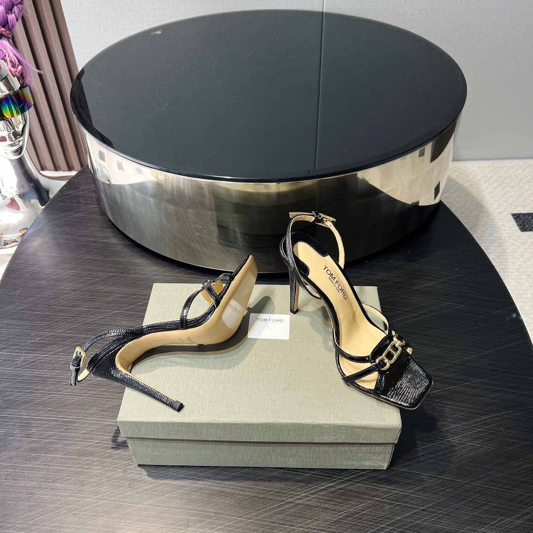 PADLOCK HIGH HEELS 10 CM IN BLACK LAMBSKIN