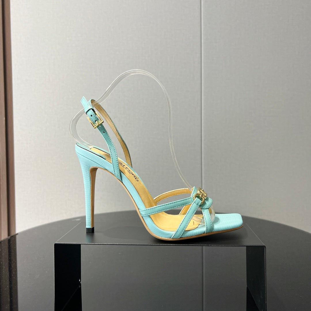 PADLOCK HIGH HEELS 10 CM IN SKY BLUE LAMBSKIN