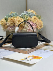 SMALL 19 MONTAIGNE AVENUE TOP HANDLE BAG BLACK SMOOTH CALFSKIN 221147