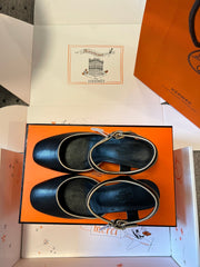 KLEO HIGH SLINGBACK IN BLACK CALFSKIN