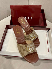 GG HIGH HEELS 70 IN BROWN LAMBSKIN GOLD HARDWARE WITH CRYSTALS