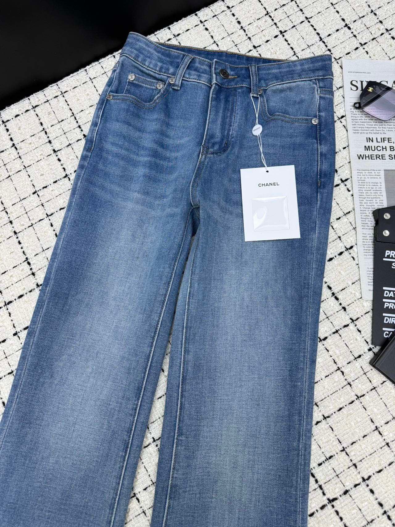 CHANEL 26S FLARED JEANS 757