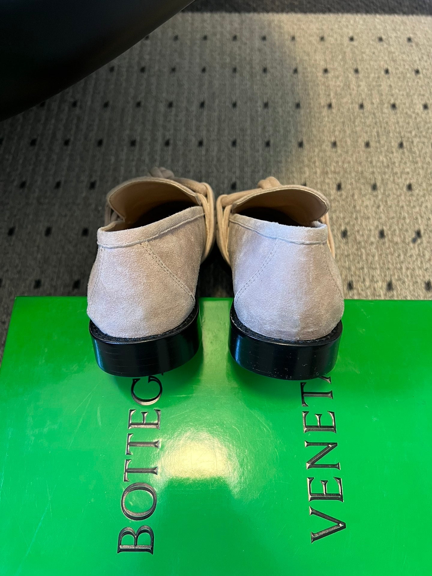 BOTTEGA VENETA 26S LOAFERS IN LIGHT BEIGE SUEDE