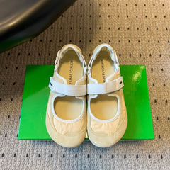 BOTTEGA VENETA 26S MARY JANE SNEAKER IN BEIGE SUEDE AND FABRIC