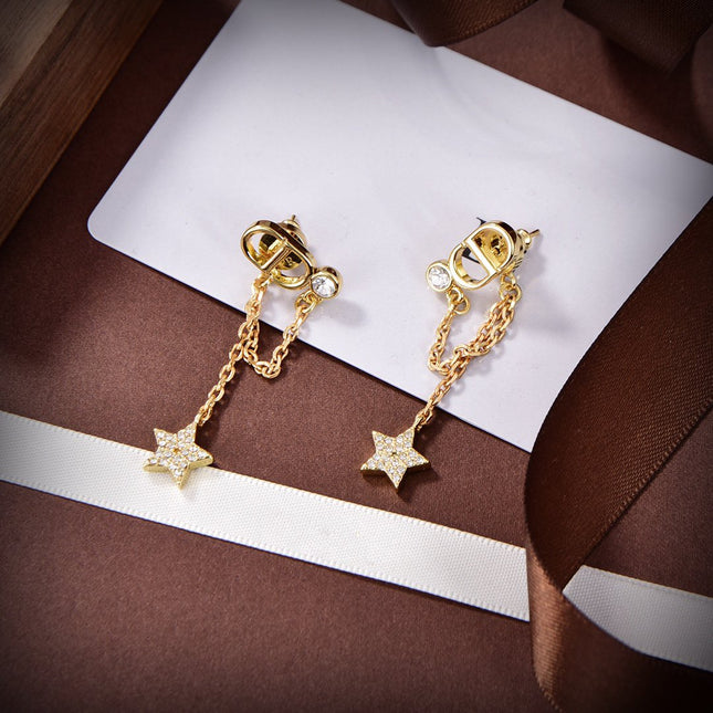 PETIT CD STAR GOLD DIAMOND EARRINGS